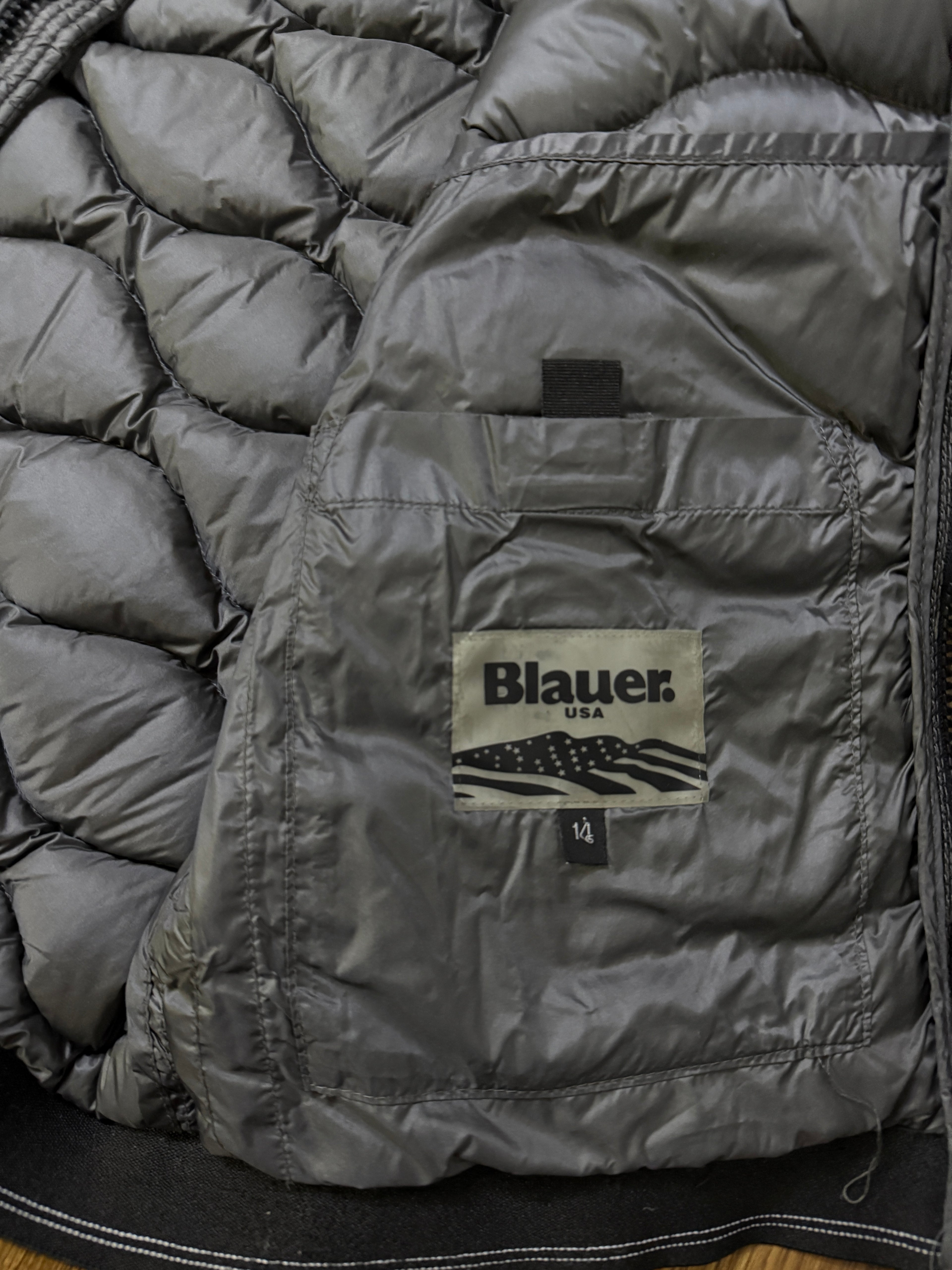 Blauer USA Vintage Wave Winterjacke (Größe S)