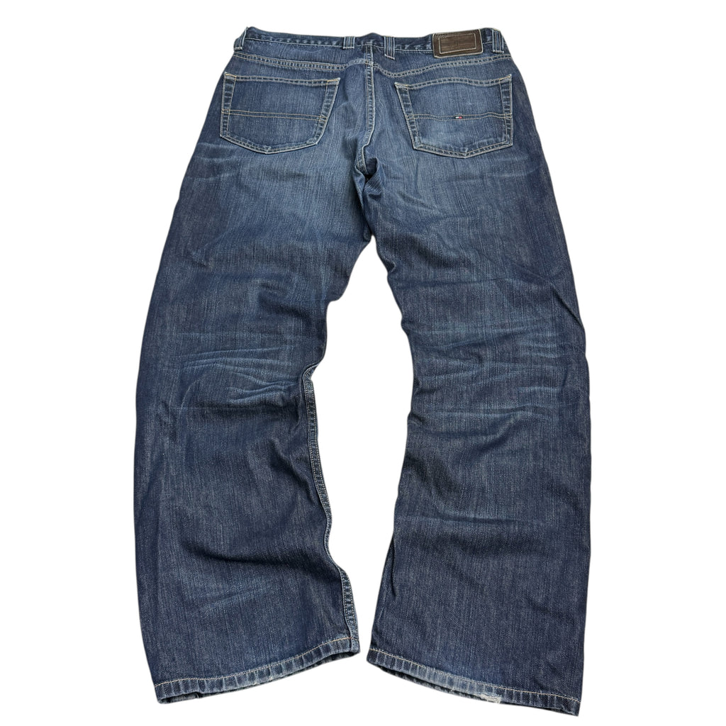 Hilfiger Washed Straight Leg Jeans (Größe M)