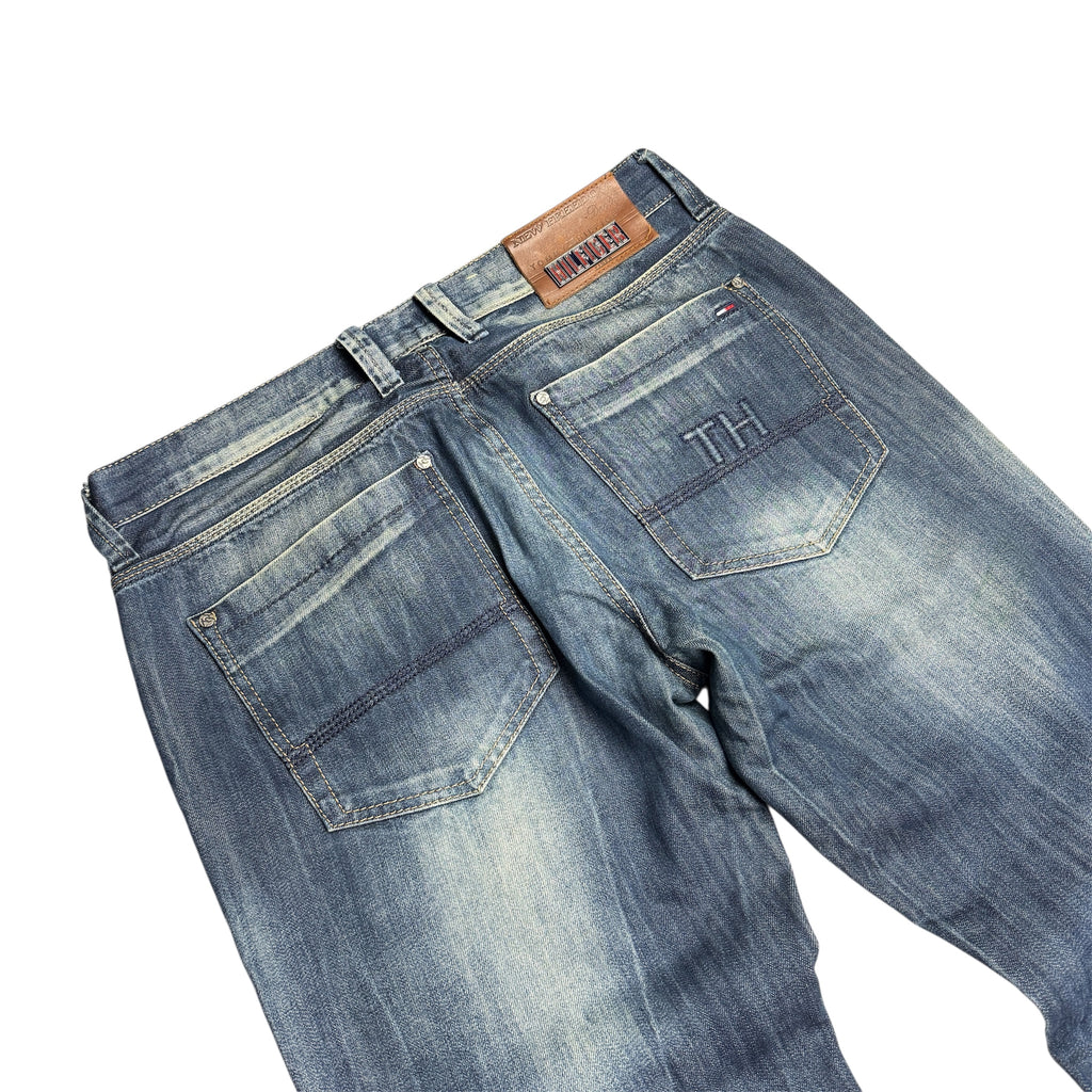 Hilfiger Washed Jeans (Größe L)